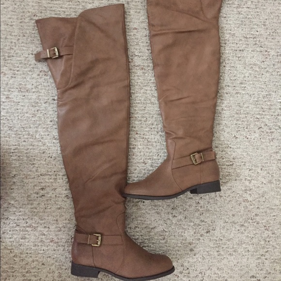 Knee high brown boots size 8 1/2 - Picture 1 of 4